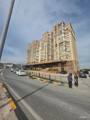 2-комн. квартира, 2 этаж, 76 м², Сино