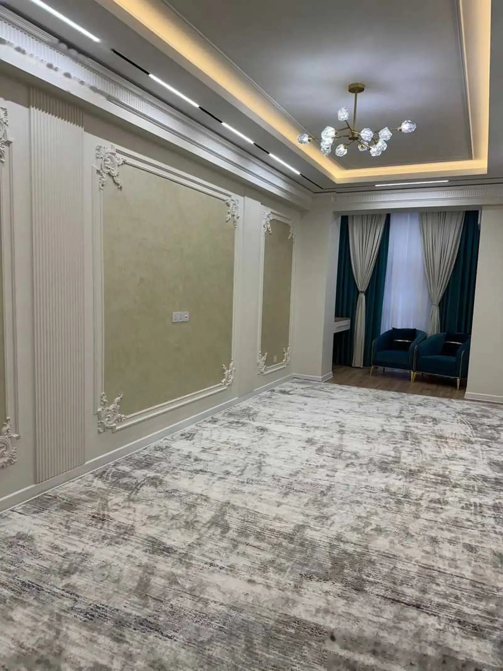 3-комн. квартира, 13 этаж, 130м², Овир