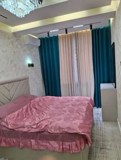 2-комн. квартира, 12 этаж, 70м², Шохмансур