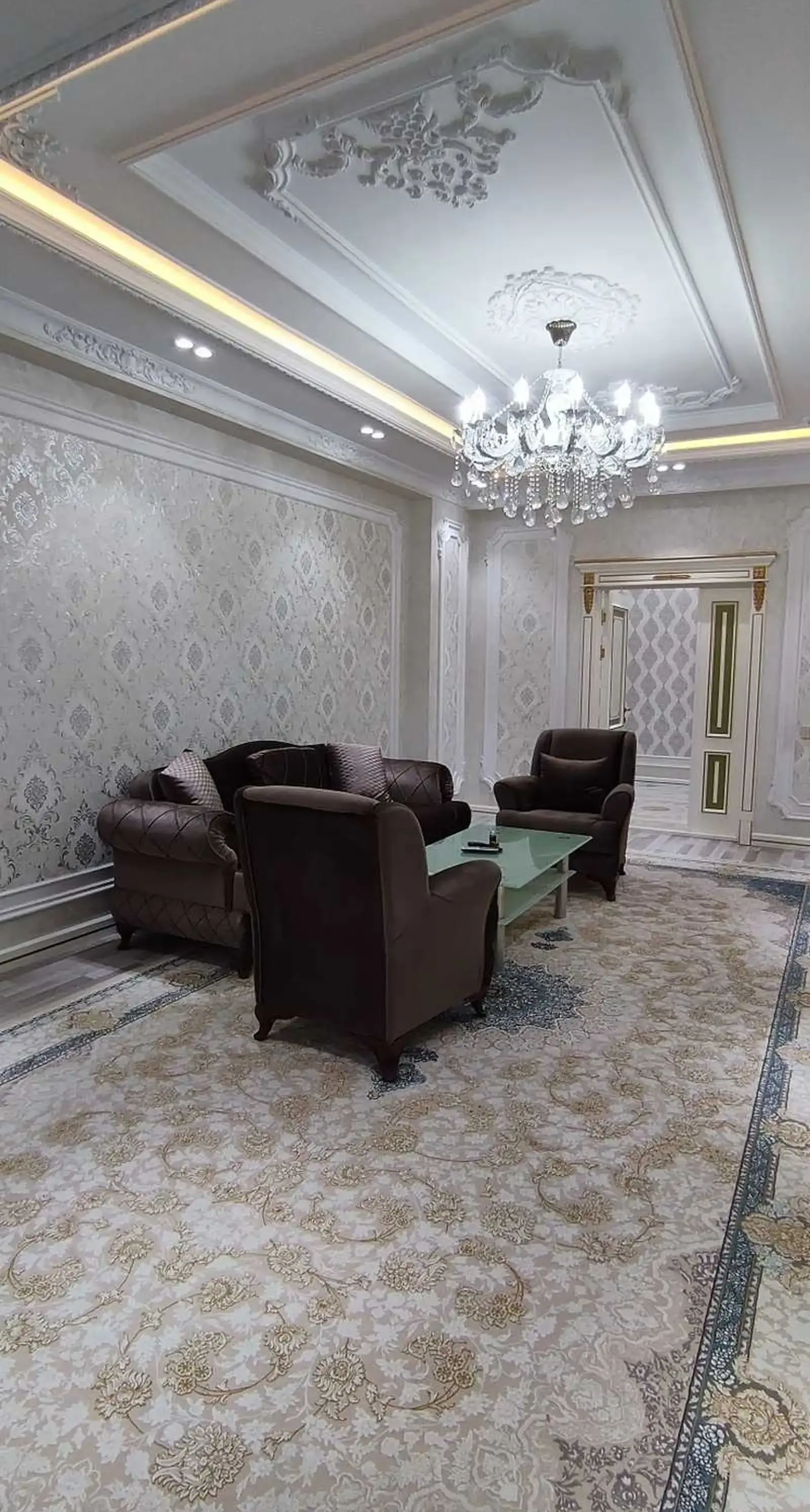 2-комн. квартира, 9 этаж, 100м², И. Сомони
