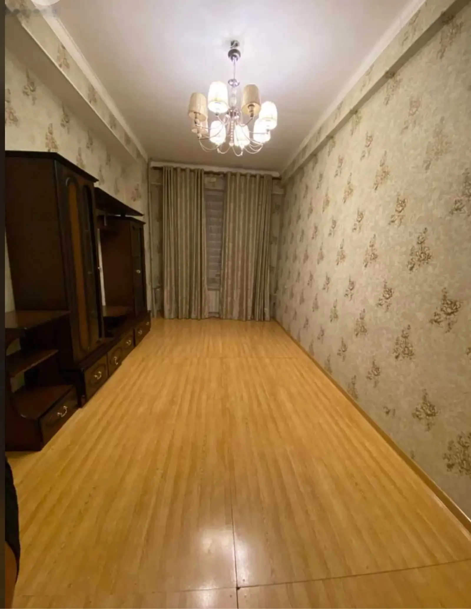 3-комн. квартира, 2 этаж, 100м², Сино