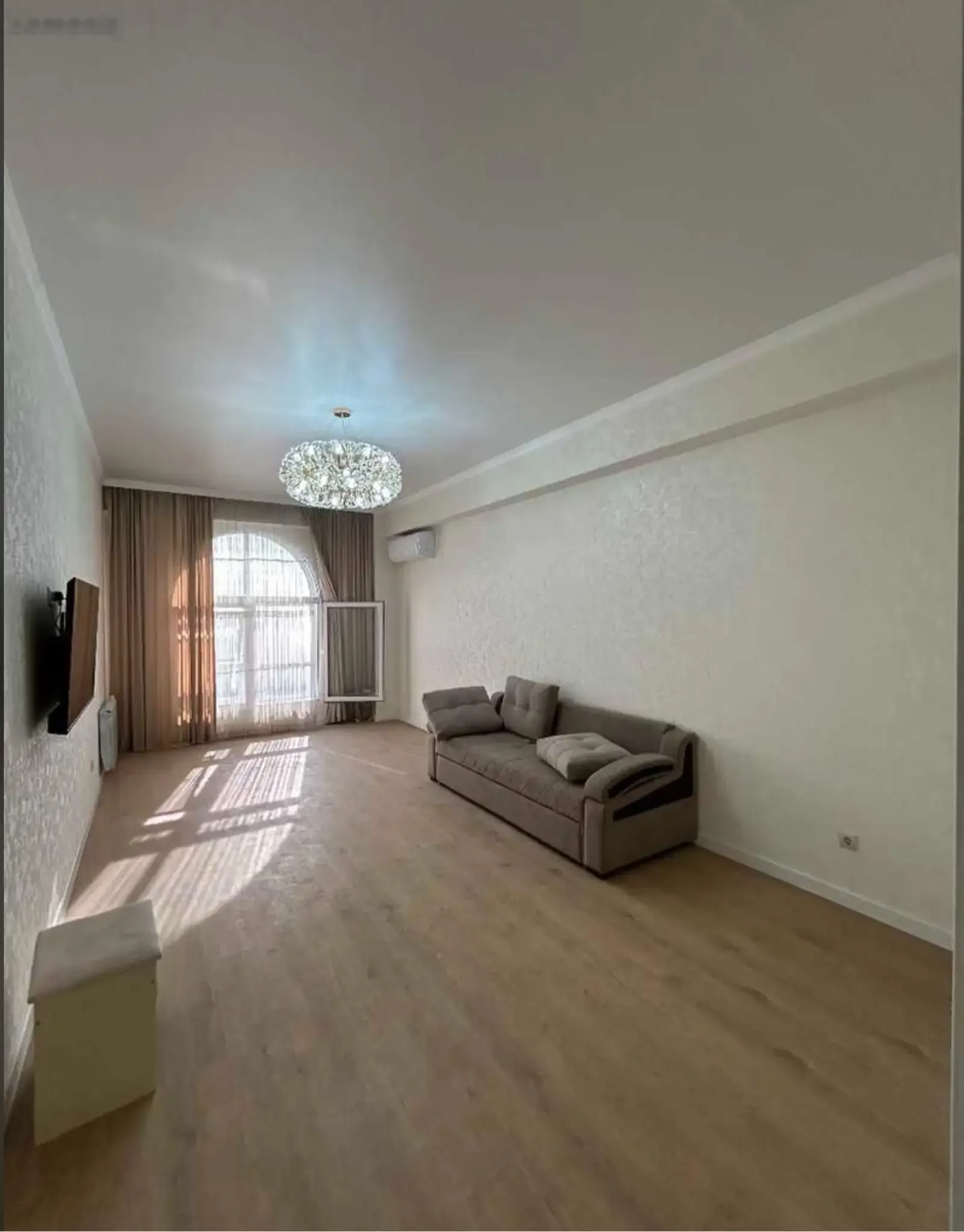 2-комн. квартира, 16 этаж, 100м², Шохмансур Хилтон