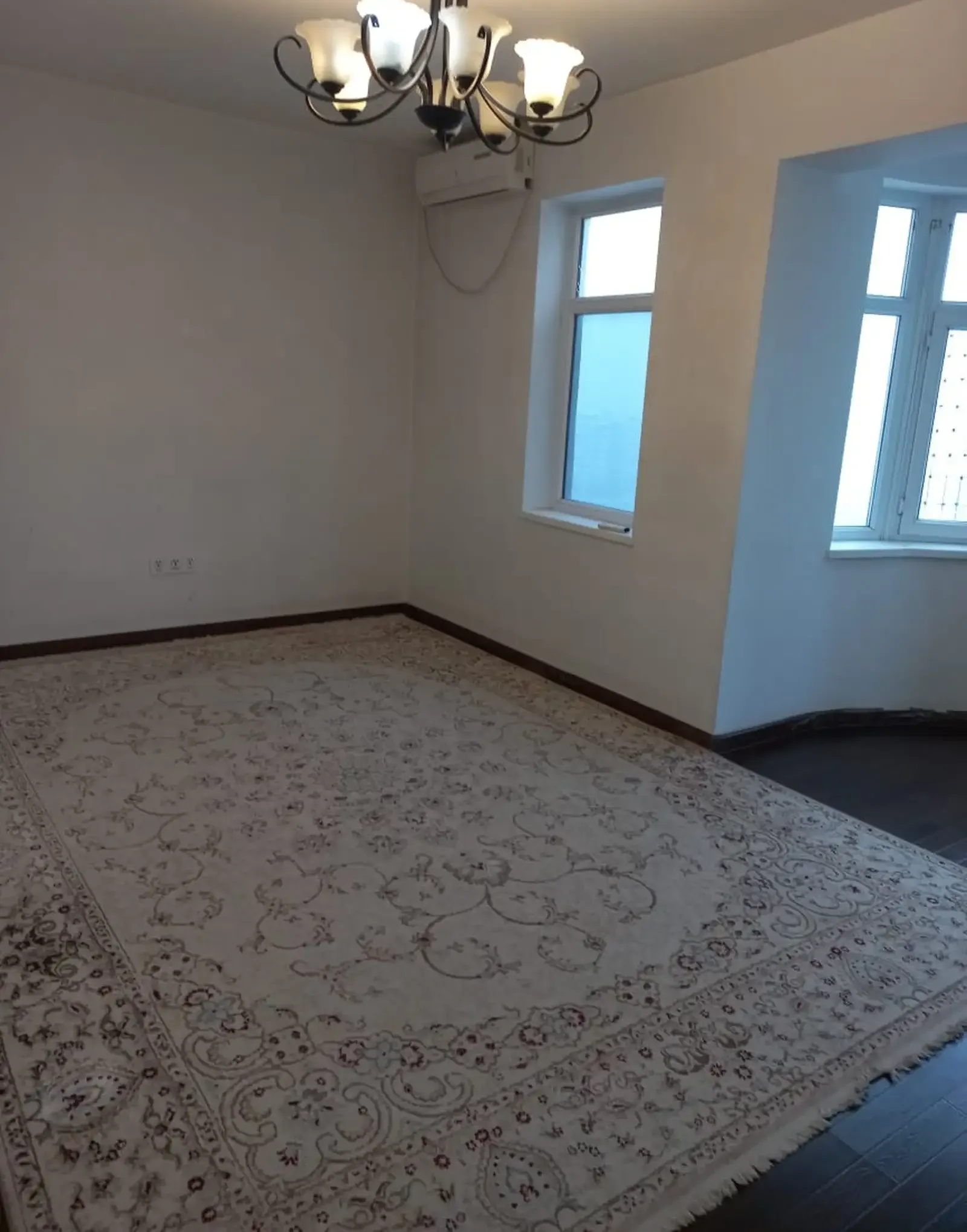 2-комн. квартира, 14 этаж, 82м², Сирк, доми Зажигалка