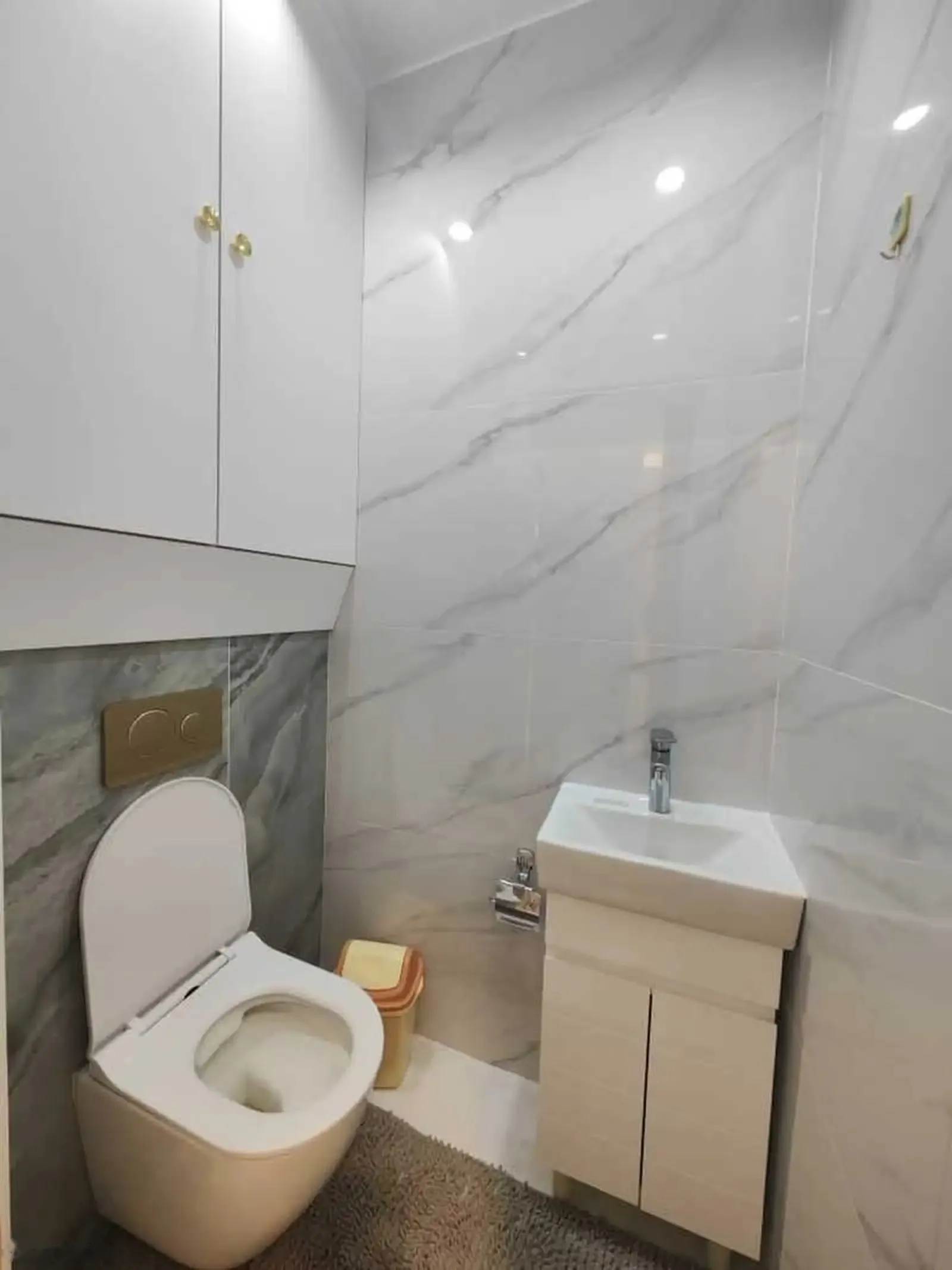 3-комн. квартира, 8 этаж, 125м², Ориёнбонк, пр Рудаки