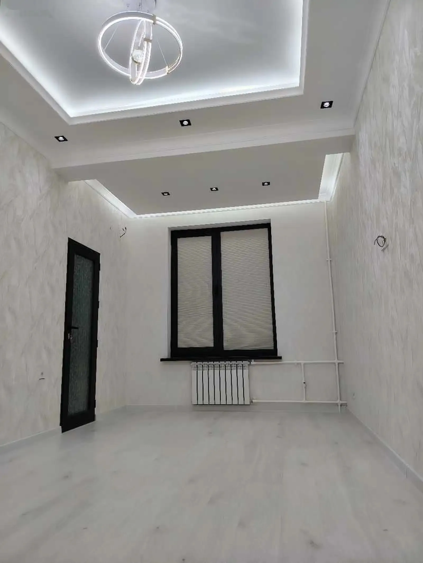 2-комн. квартира, 7 этаж, 58м², Зарафшон(Паликлиникаи 14)