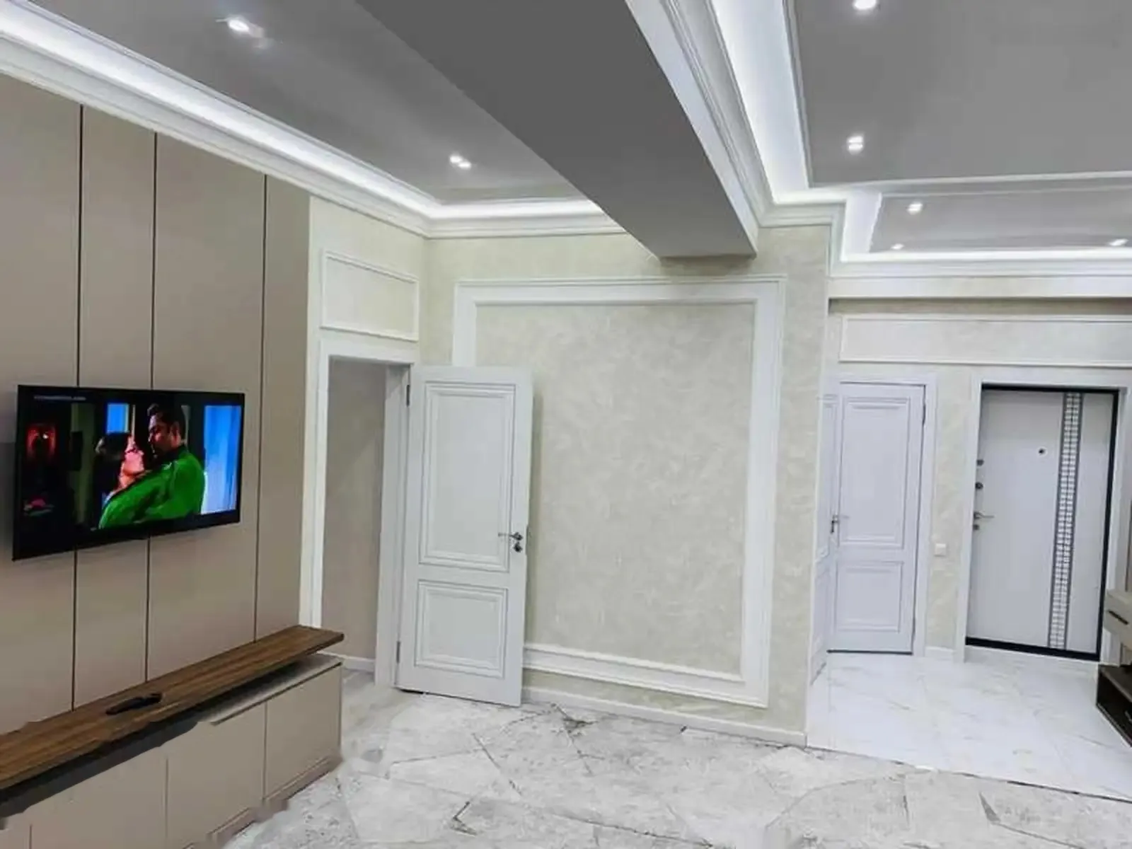 3-комн. квартира, 12 этаж, 110м², Сино, 112 мкр, дом Пайкар