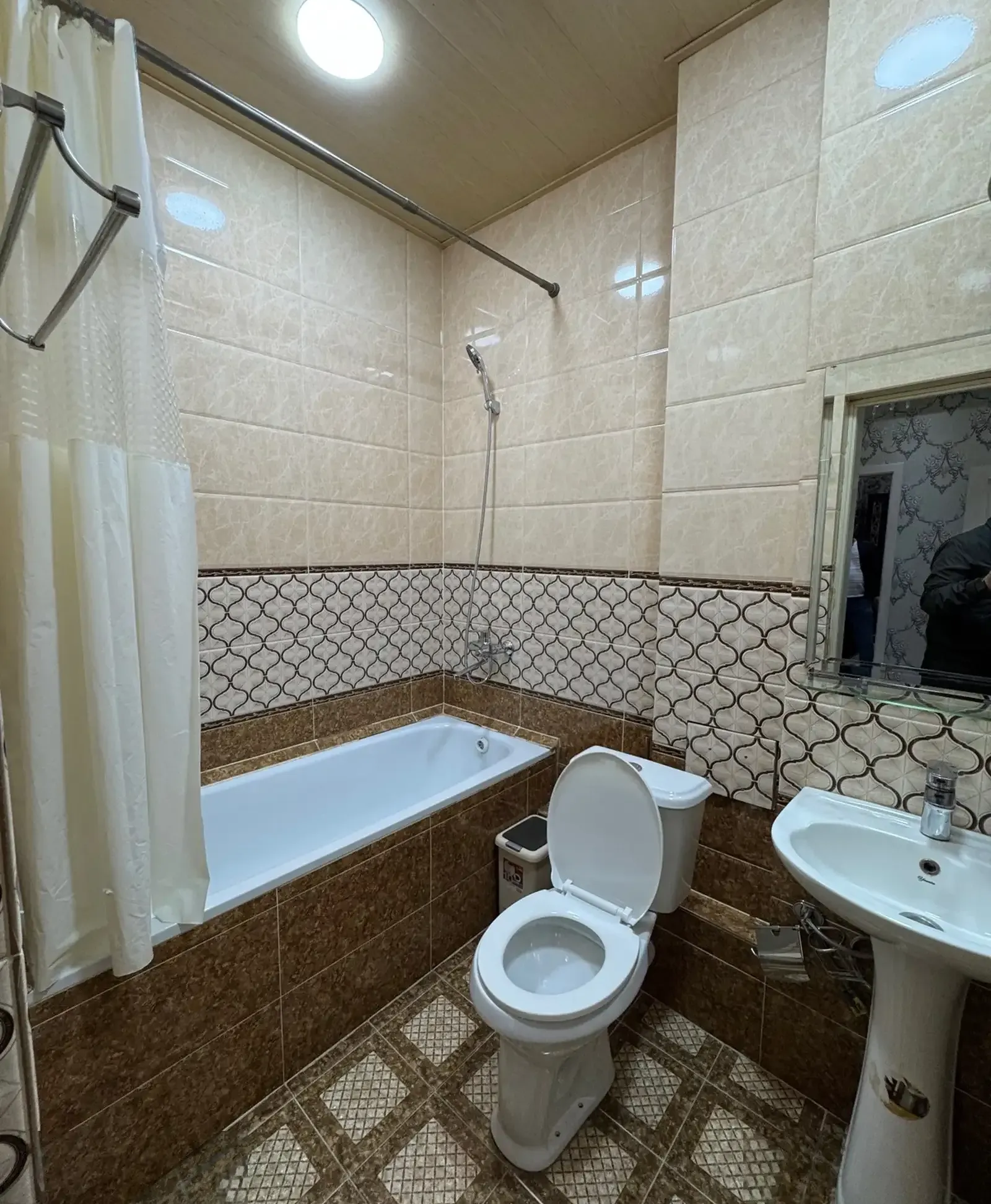 2-комн. квартира, 9 этаж, 55м², Гранд Отель, Овир