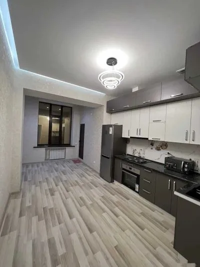 2-комн. квартира, 15 этаж, 110м², Центр Садбарг Ул Айни 46 на против Gylua Gold