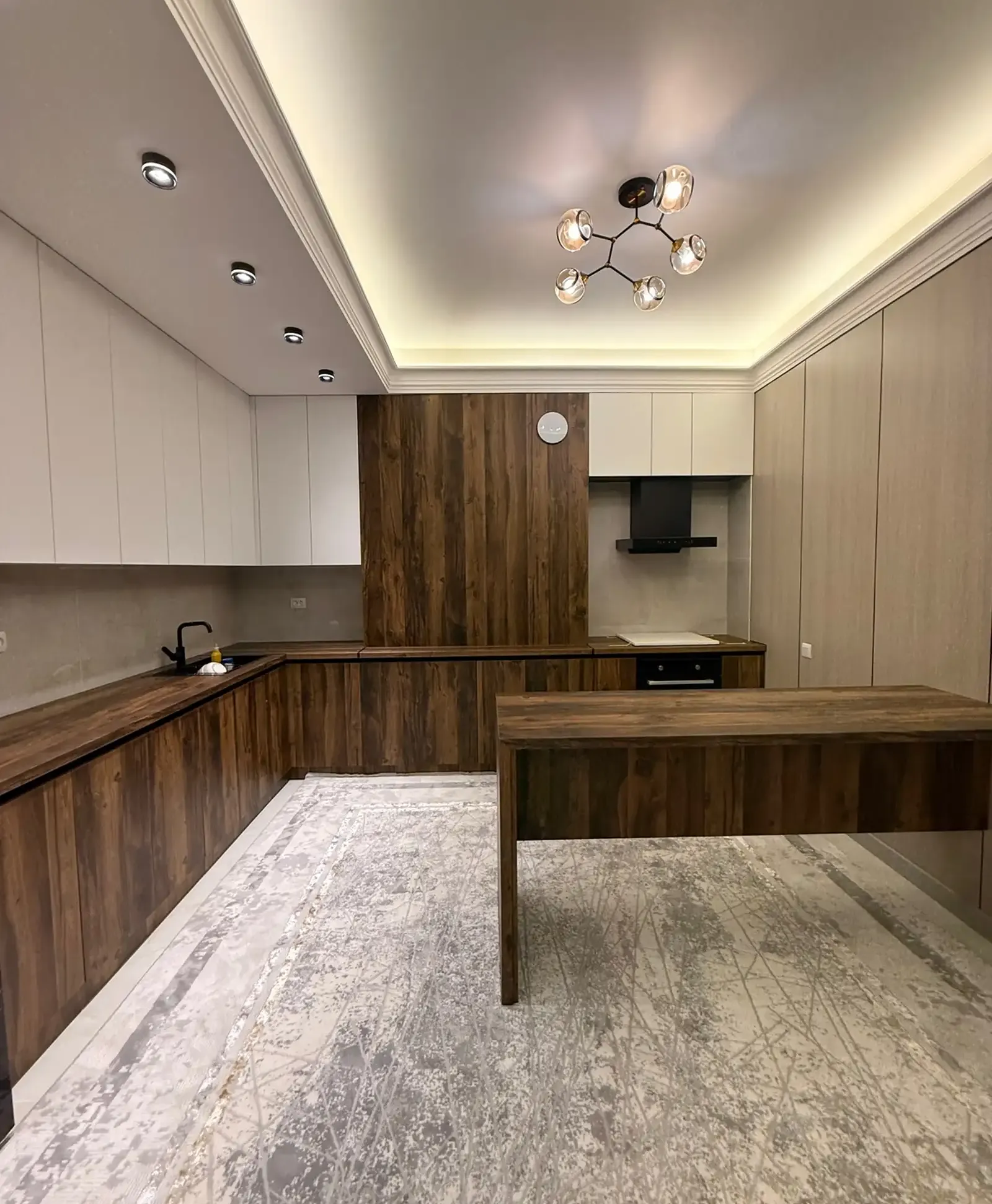 3-комн. квартира, 3 этаж, 103 м², Ашан
