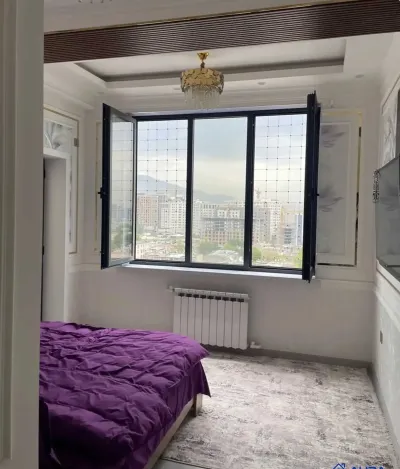 2-комн. квартира, 12 этаж, 60м², Сино, ресторани Шахриер