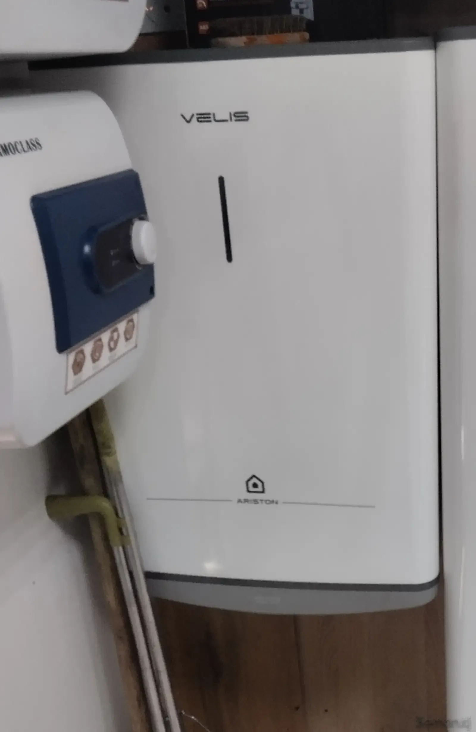 Водонагреватель Ariston 50л