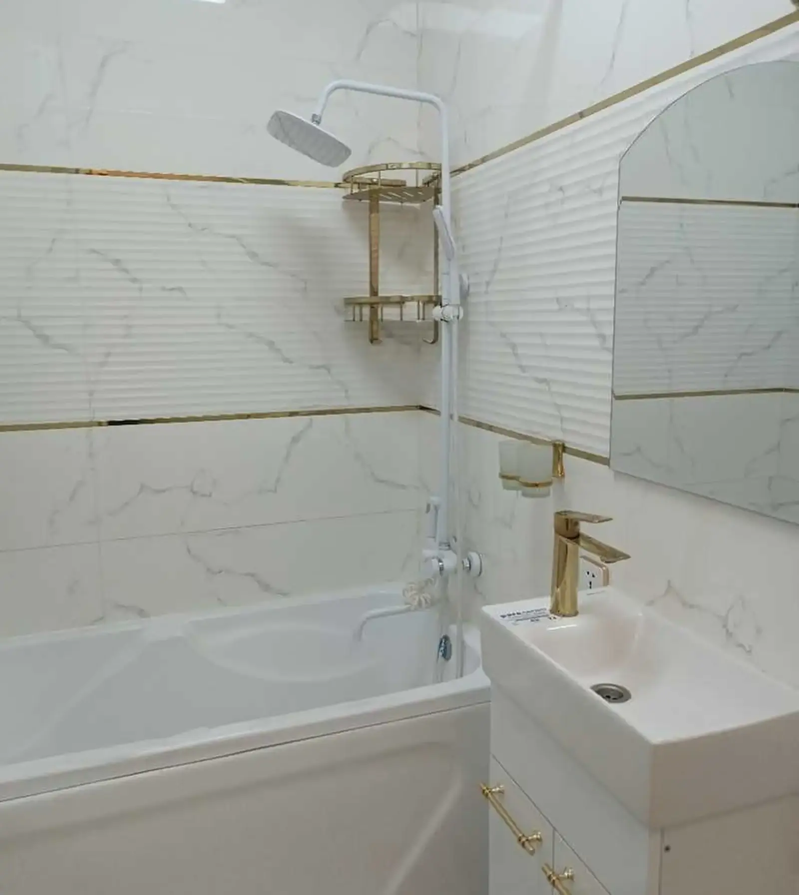 2-комн. квартира, 6 этаж, 57м², фирдавси маладёжний.театр