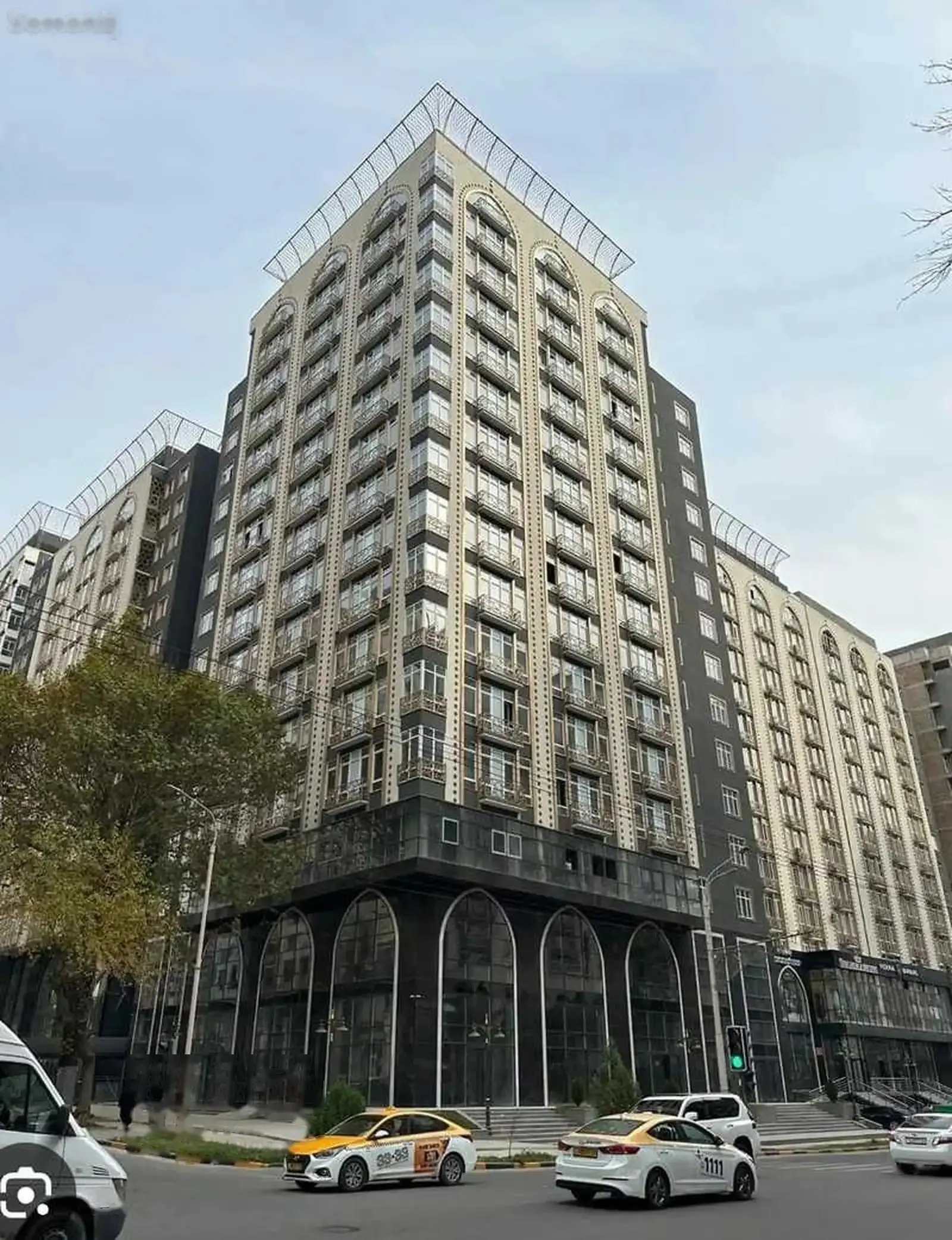 2-комн. квартира, 11 этаж, 74м², Овир