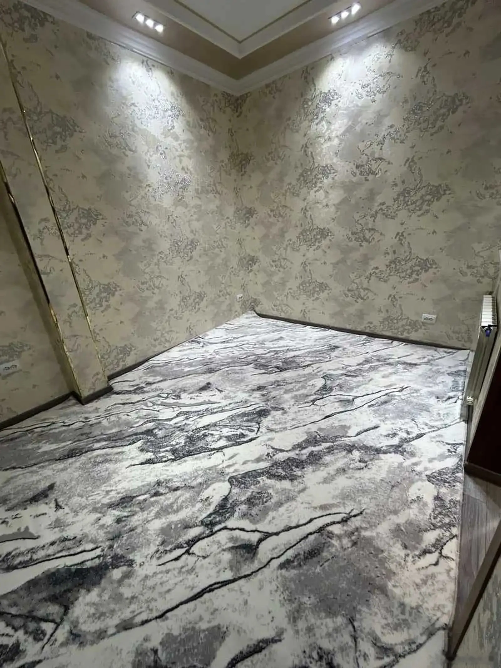 2-комн. квартира, 4 этаж, 68м², 102 мкр