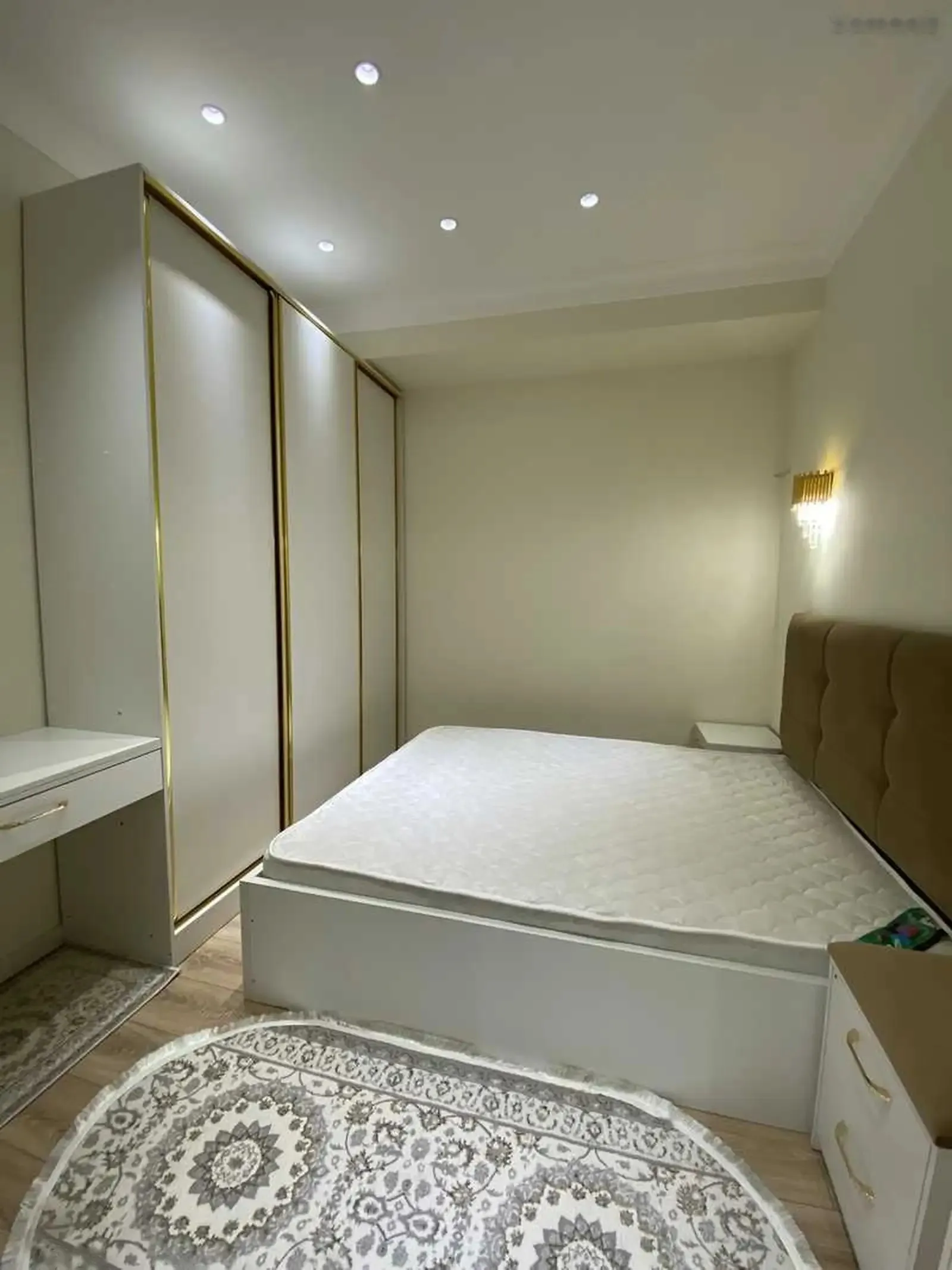 1-комн. квартира, 14 этаж, 60 м², Танка УВД