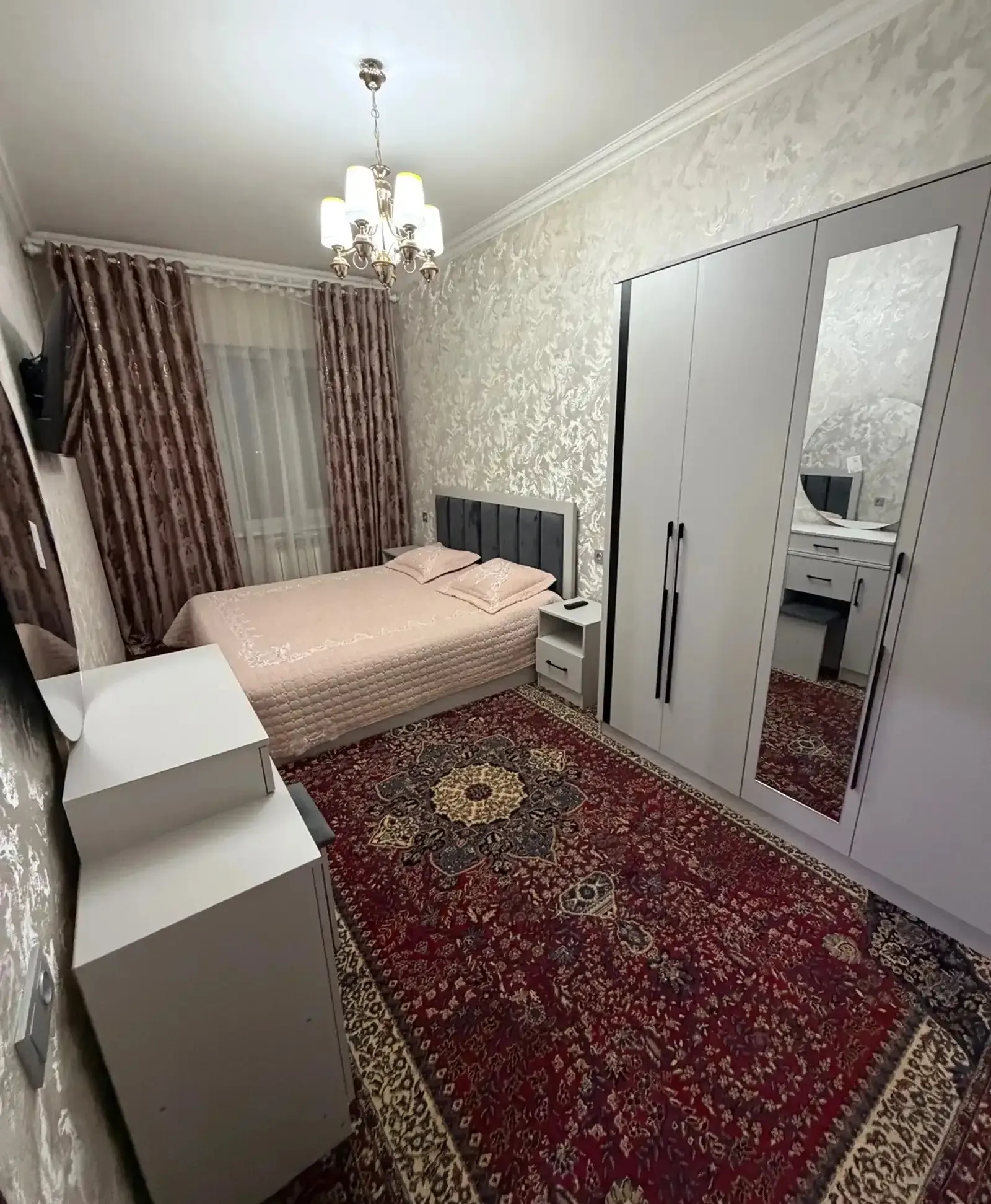 4-комн. квартира, 3 этаж, 100м², 61 мкр