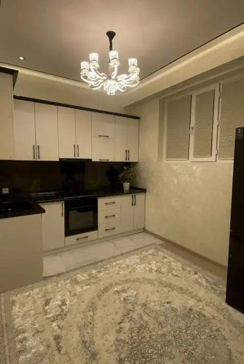 3-комн. квартира, 2 этаж, 89 м², Сино