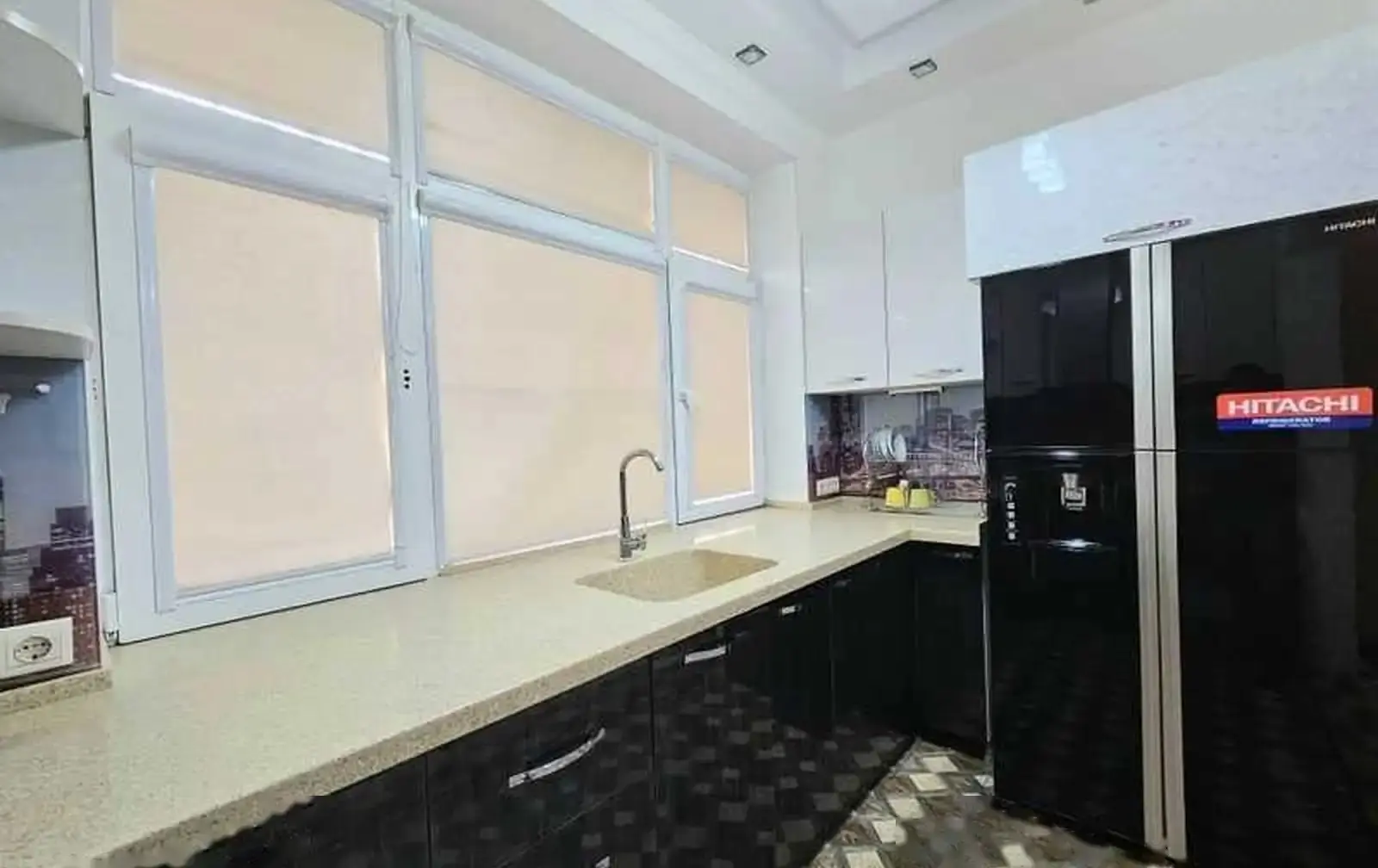 4-комн. квартира, 6 этаж, 143м², Сомони