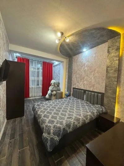 2-комн. квартира, 4 этаж, 77м², 112 мкр