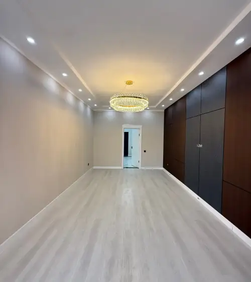 3-комн. квартира, 16 этаж, 103 м², Шохмансур