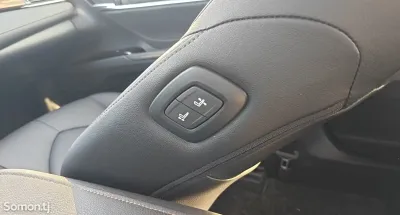 TOYOTA CAMRY 6, 2019