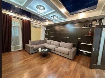 2-комн. квартира, 4 этаж, 109м², Исмоили Сомони