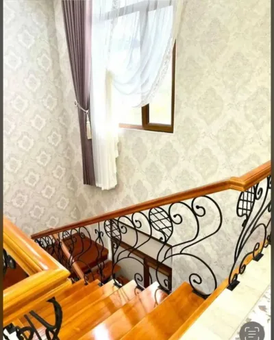 2-этажный, 6 комнатный дом, 320 м², Шохмансур