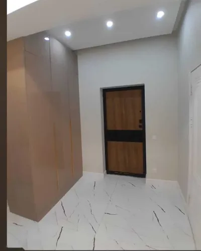 2-комн. квартира, 5 этаж, 78м², Дом печать