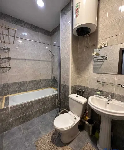 2-комн. квартира, 3 этаж, 90м², И. Сомони