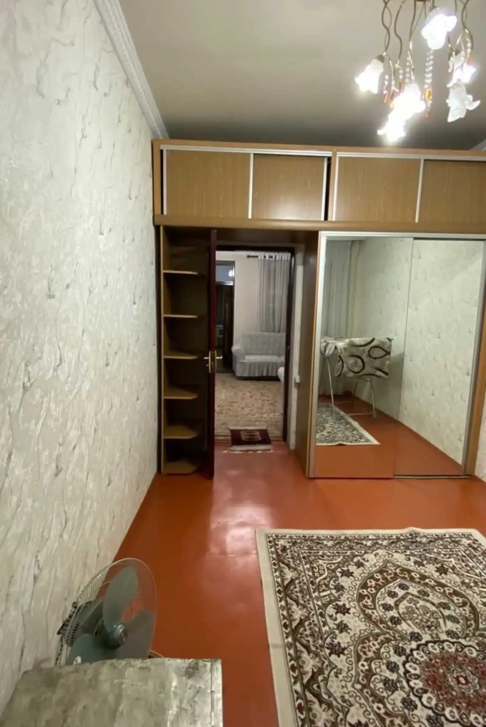 3-комн. квартира, 1 этаж, 75м², шохмансур