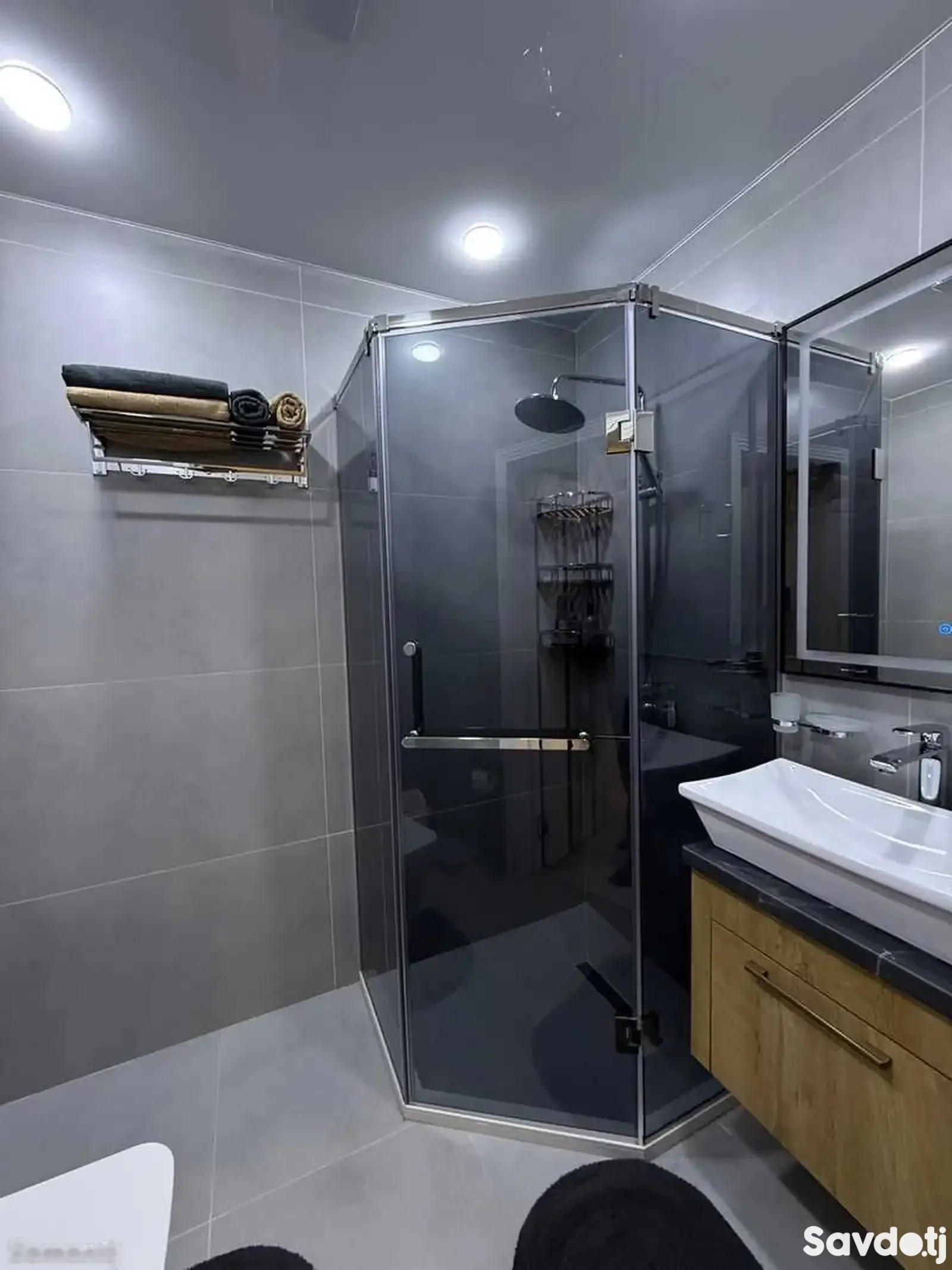 2-комн. квартира, 4 этаж, 80м², Ул.Лоҳутӣ 20,парк А Навоӣ