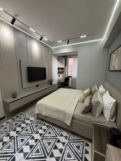 2-комн. квартира, 18 этаж, 80м², сомони