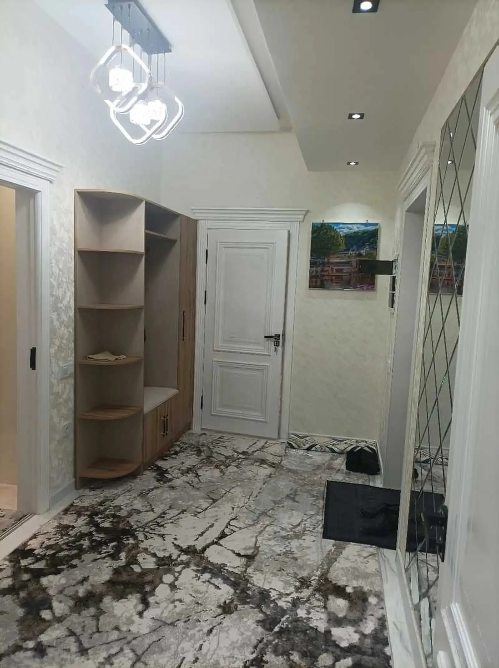 2-комн. квартира, 3 этаж, 82м², Созидание