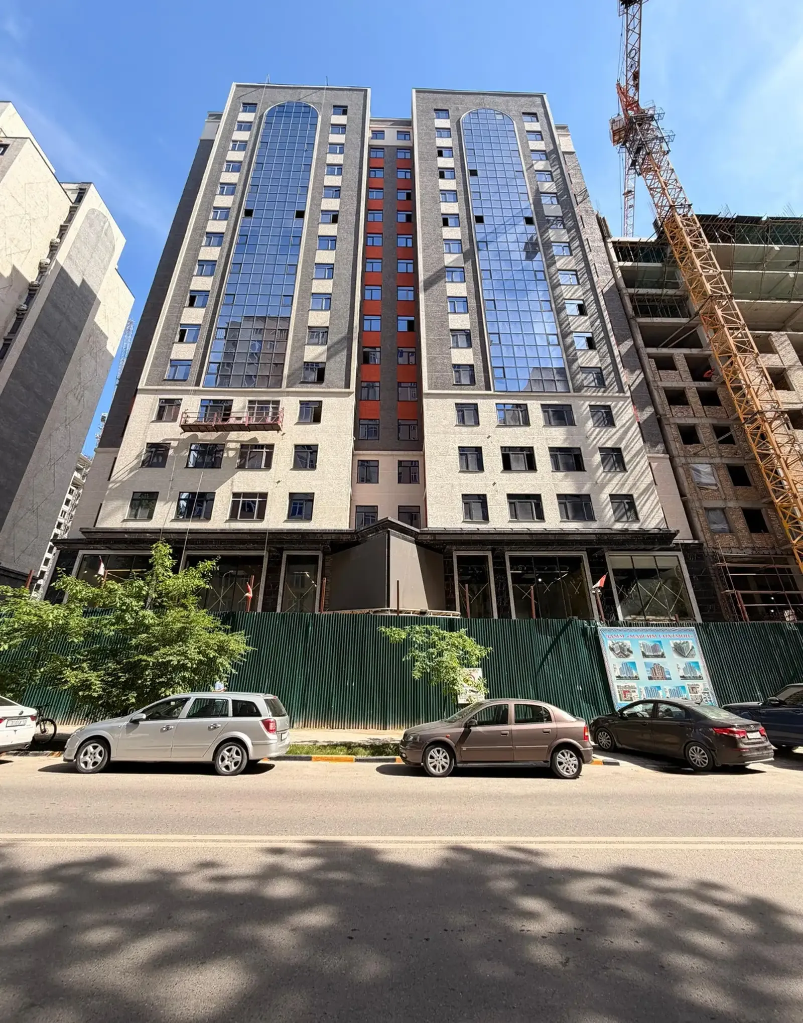 2-комн. квартира, 5 этаж, 92 м², Овир, Колин сити