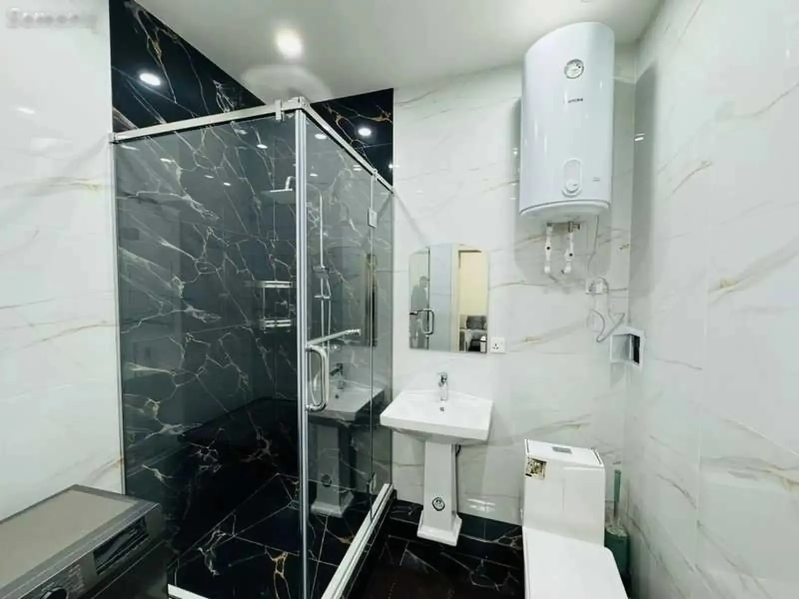 2-комн. квартира, 4 этаж, 75м², Бари доми гелос