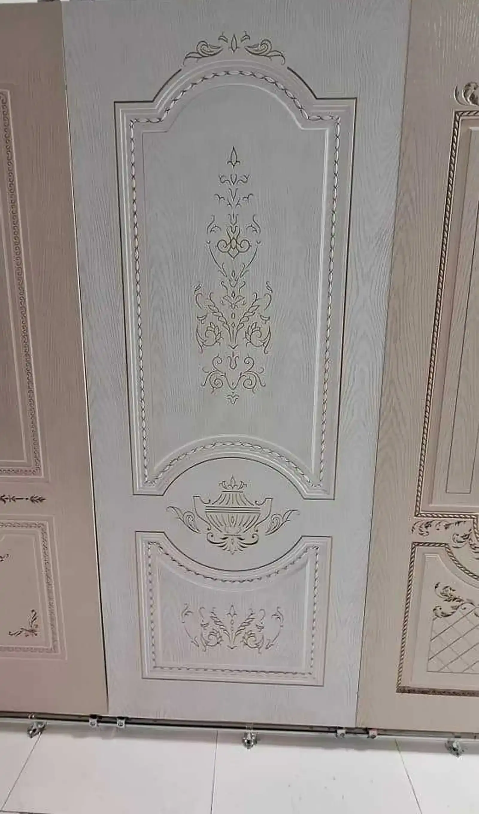 Дверь