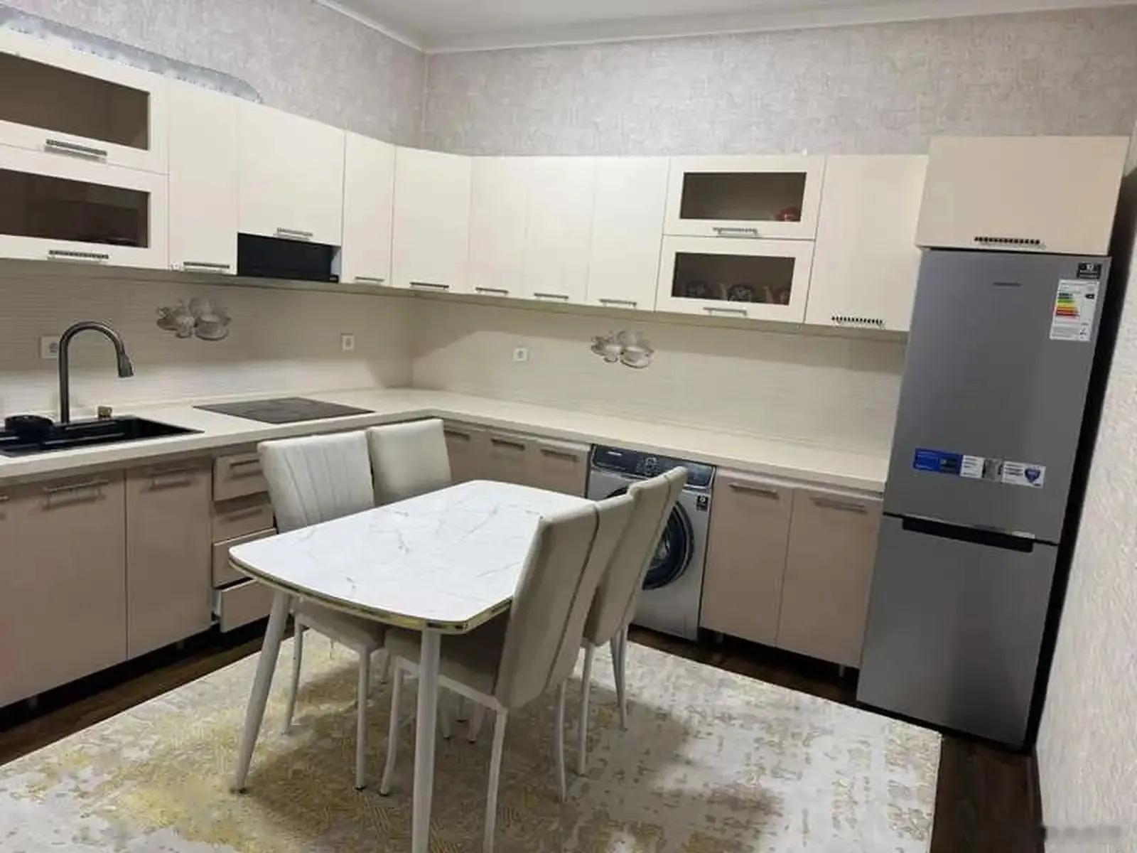 2-комн. квартира, 4 этаж, 78м², Шохмансур