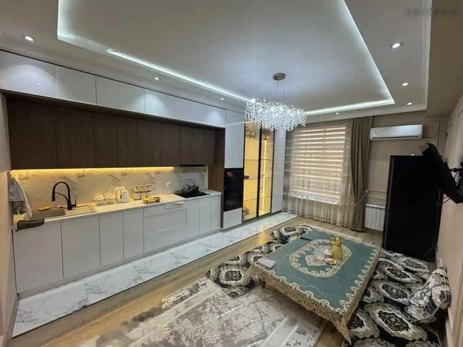3-комн. квартира, 13 этаж, 130м², Пайкари 112 мкр