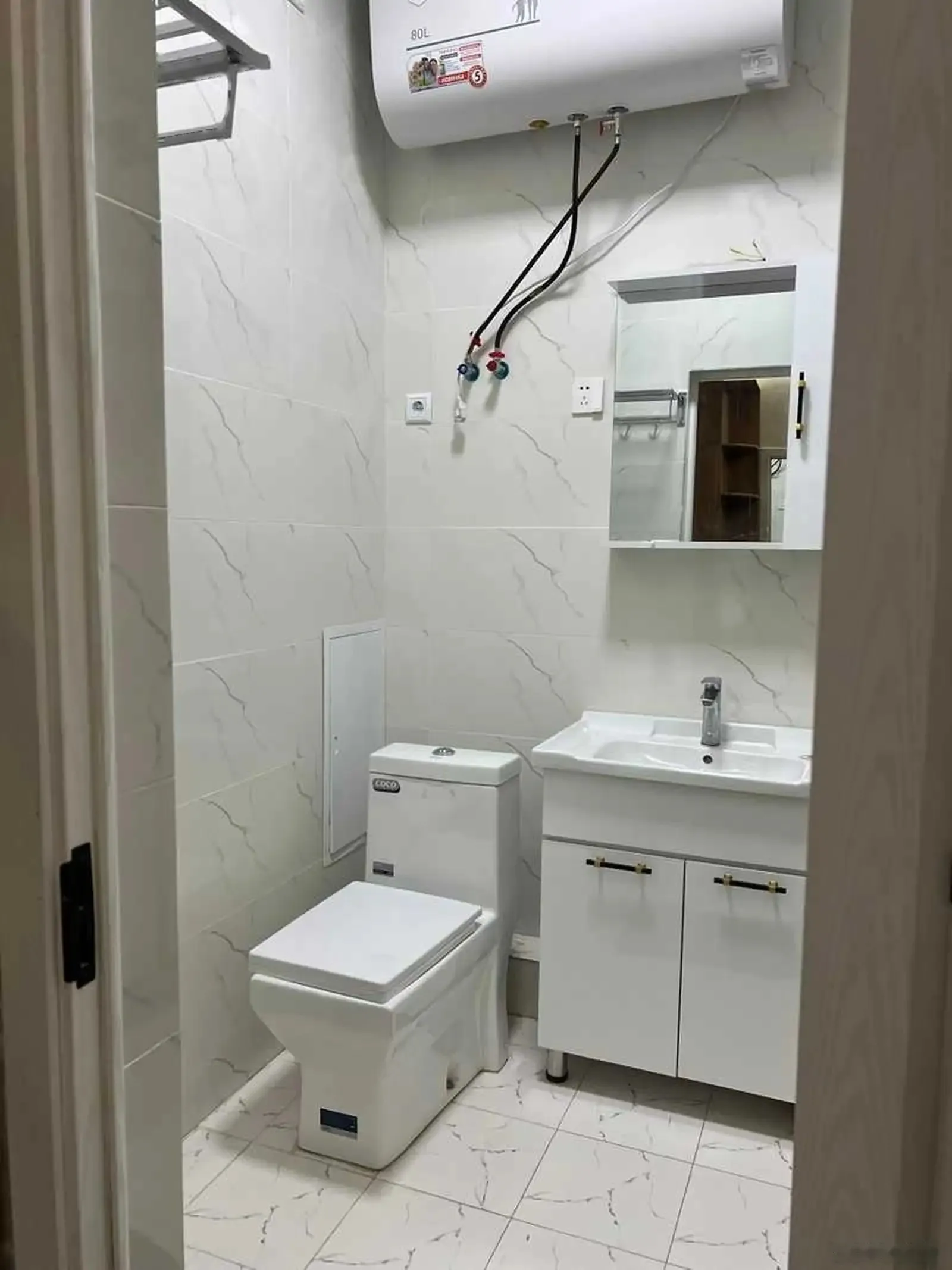 2-комн. квартира, 5 этаж, 53м², овир