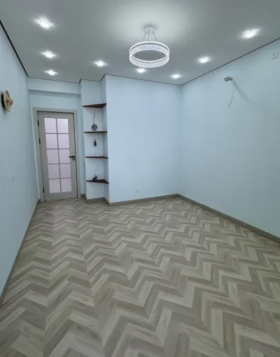 3-комн. квартира, 12 этаж, 140м², Сомони, ул. Пушкина, Славянский