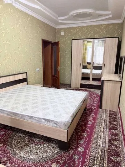 3-комн. квартира, 5 этаж, 144м², 84мкр