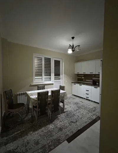 2-комн. квартира, 4 этаж, 82м², профсоюз