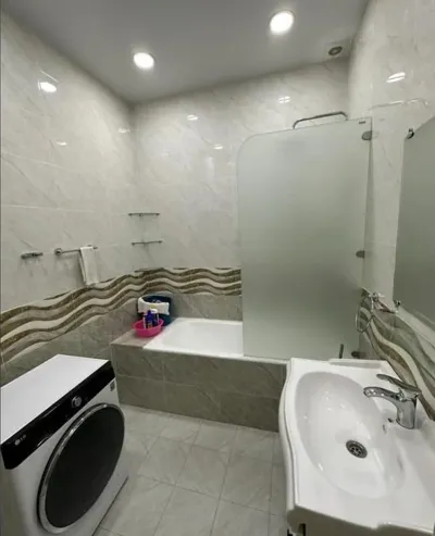 3-комн. квартира, 4 этаж, 130м², И Сомони