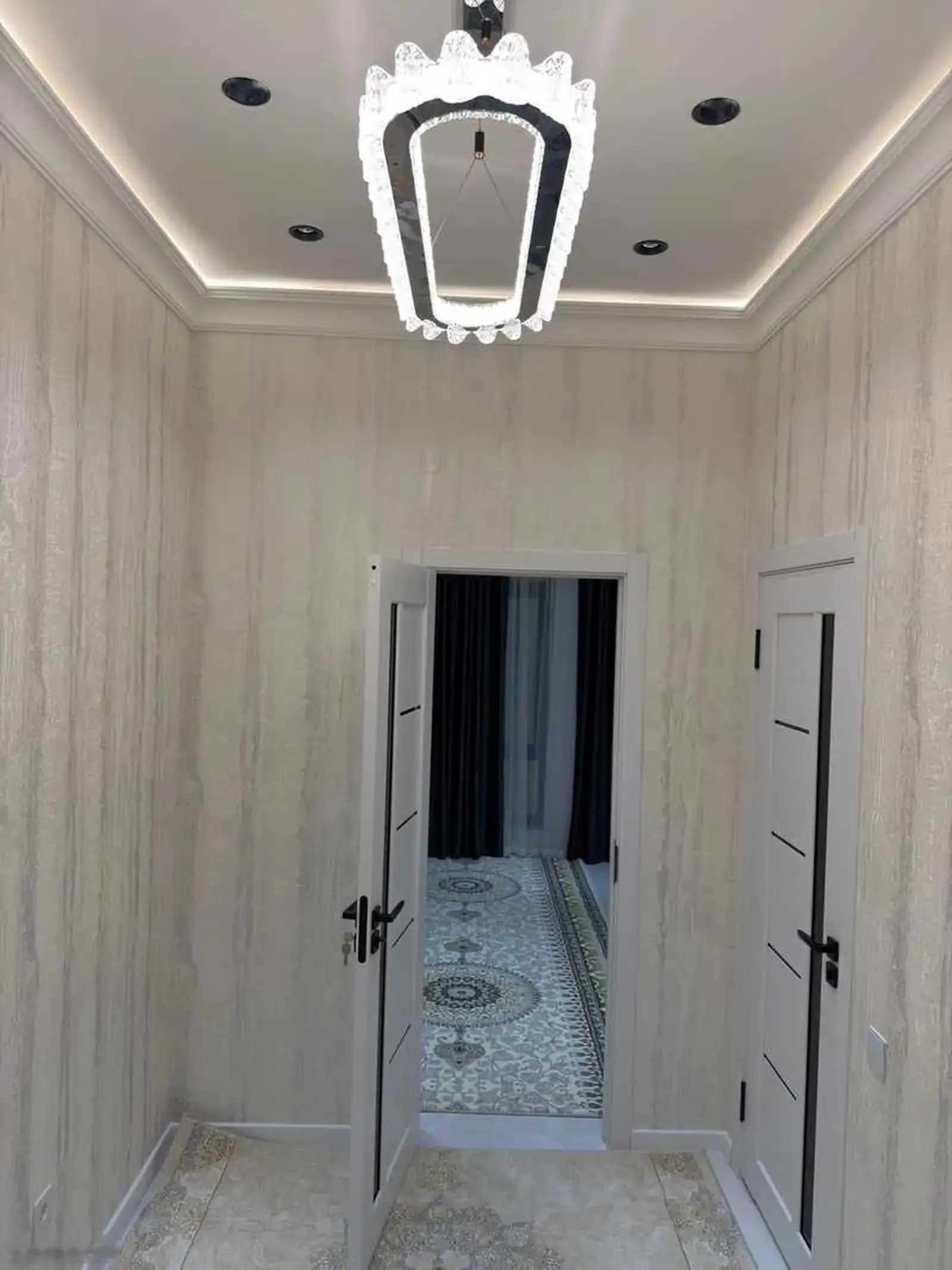 2-комн. квартира, 8 этаж, 65м², Овир