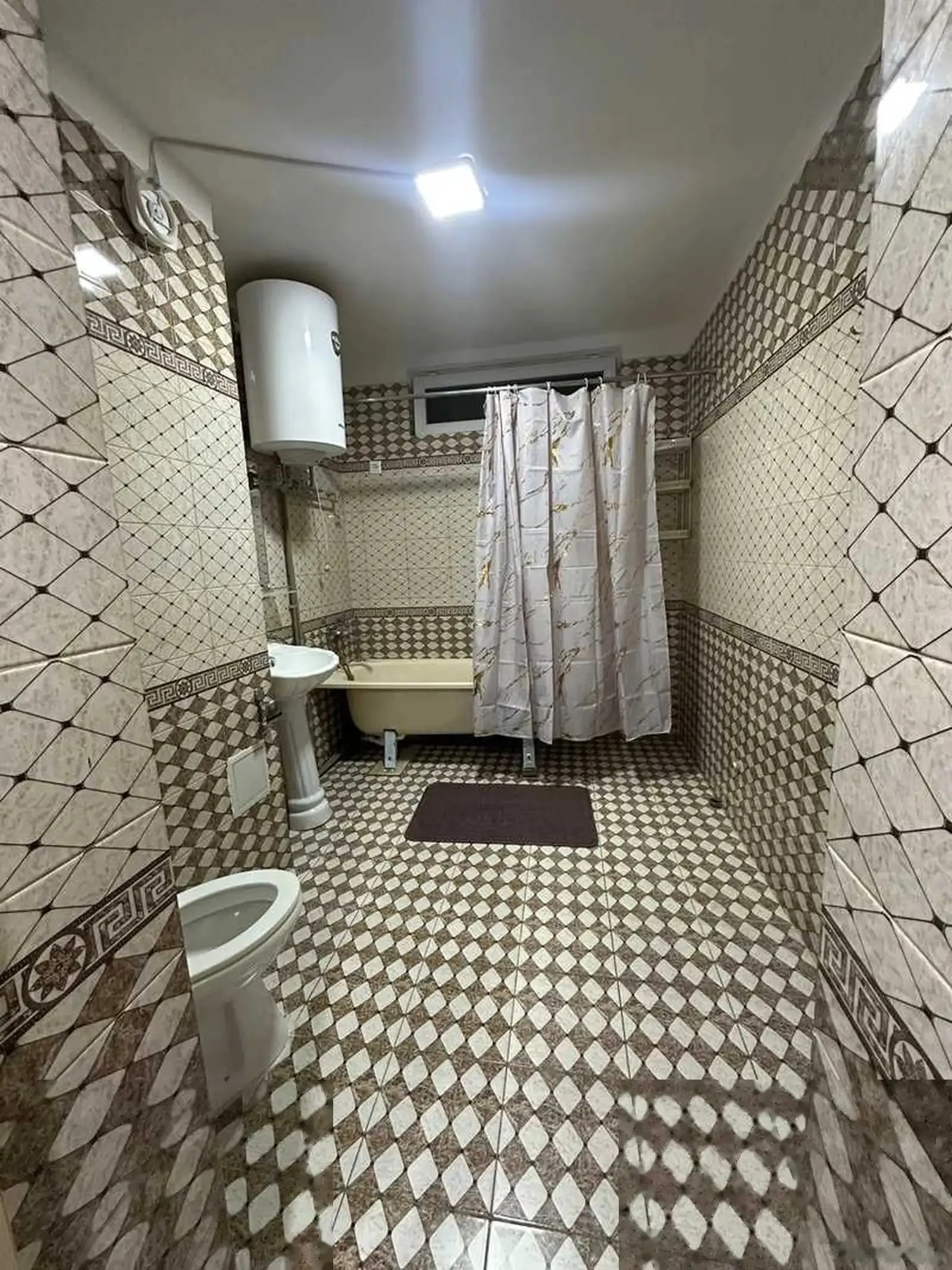 2-комн. квартира, 15 этаж, 80м², Сино