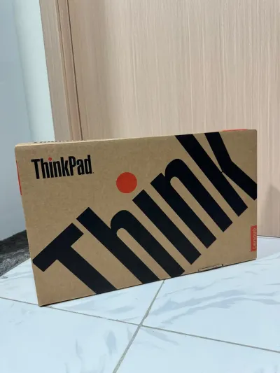Lenovo ThinkPad P14s Ultra 7