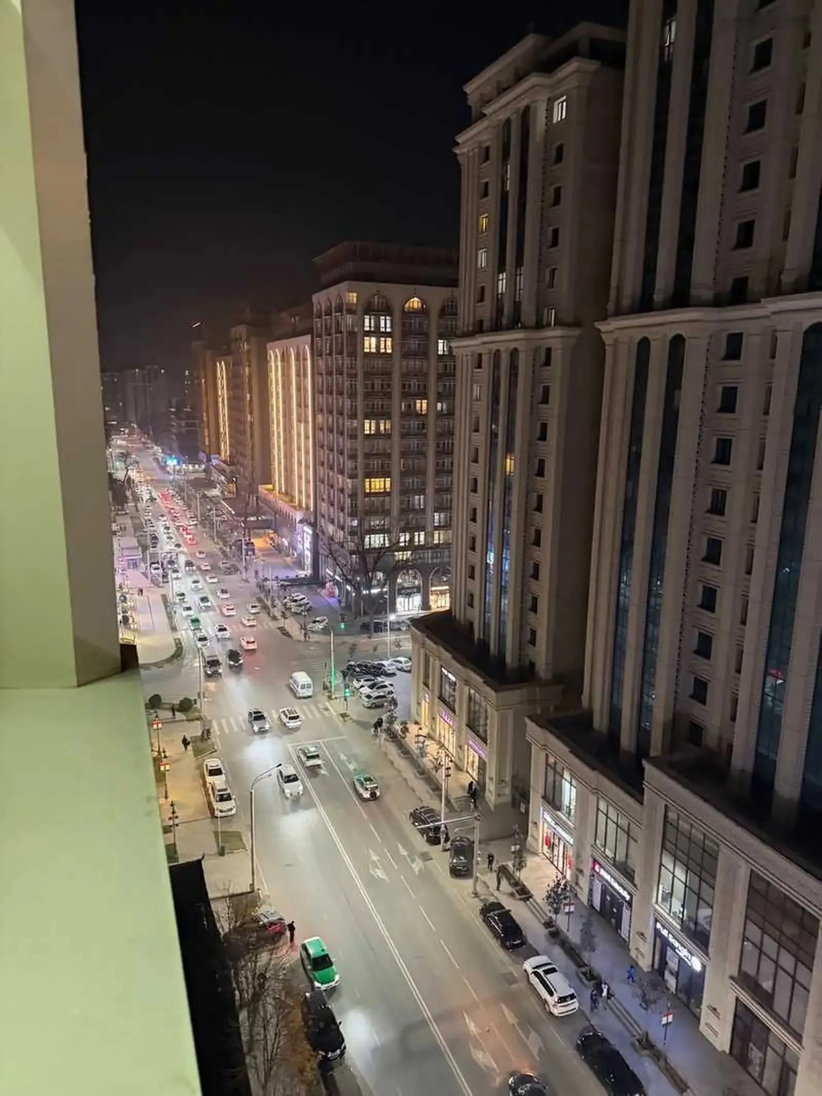 2-комн. квартира, 11 этаж, 68м², Овир