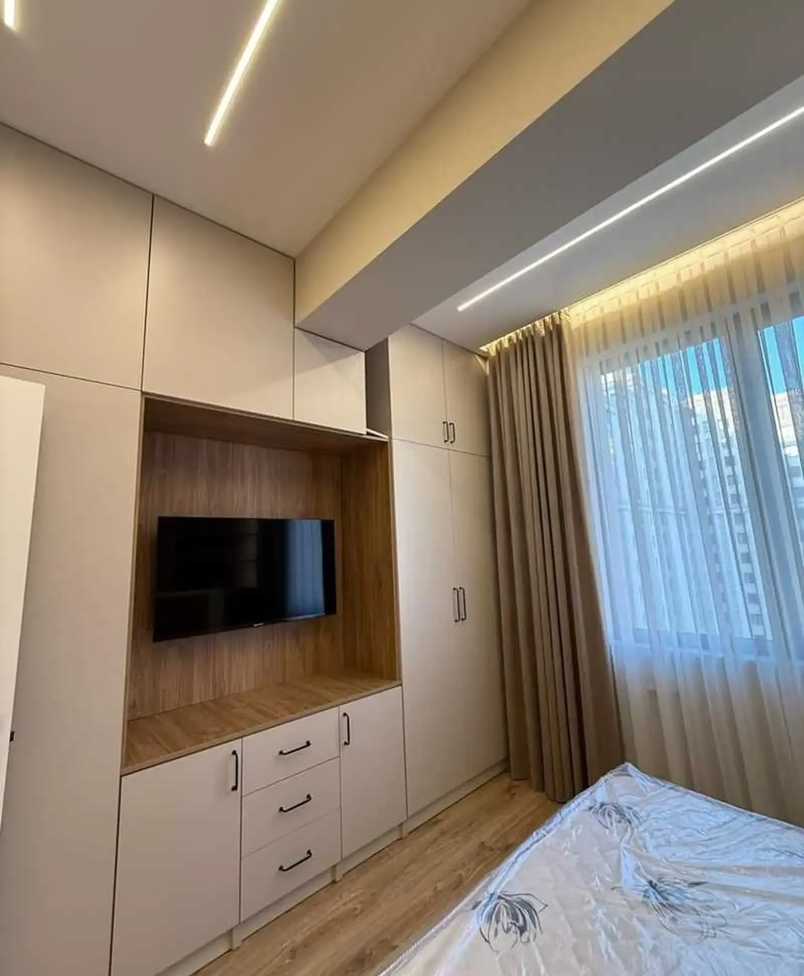 2-комн. квартира, 11 этаж, 77м²,Садбарг,доми Гелос