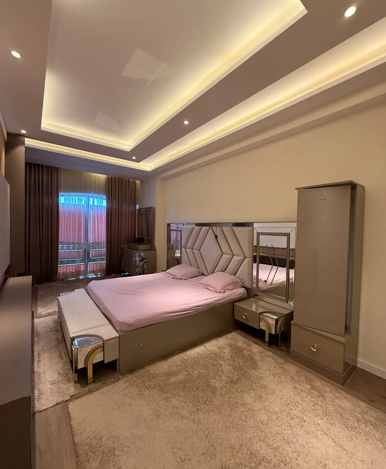 6-комн. квартира, 9 этаж, 300 м², Ситора, Дом печати