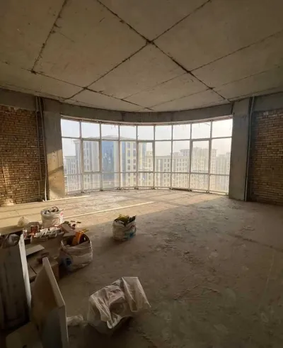4-комн. квартира, 17 этаж, 545 м², ул. Айни, рядом с магазином Зайнаб Мол